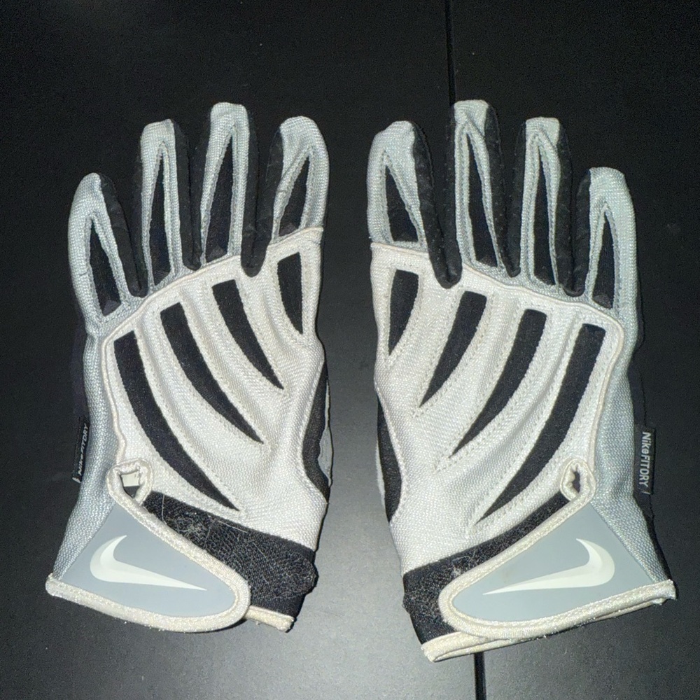 Nike Football Gloves Black and Gray